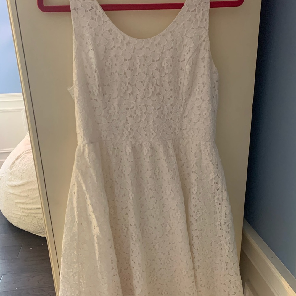 white lace dress